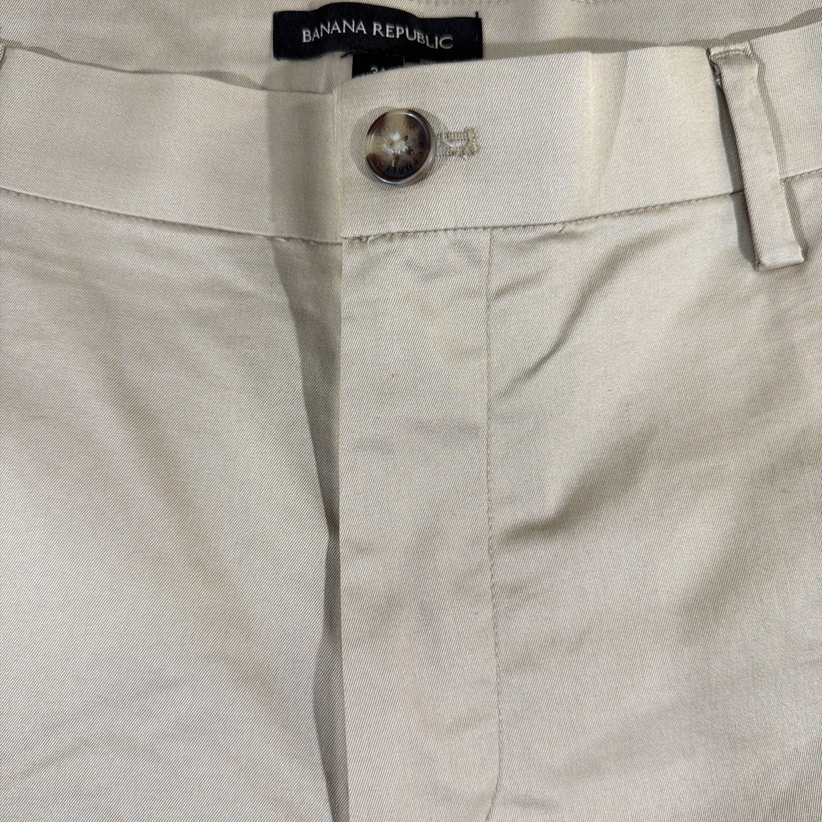 Banana Republic Mens Beige Stretch Mid-Rise Aiden Slim Chino Shorts Size 34