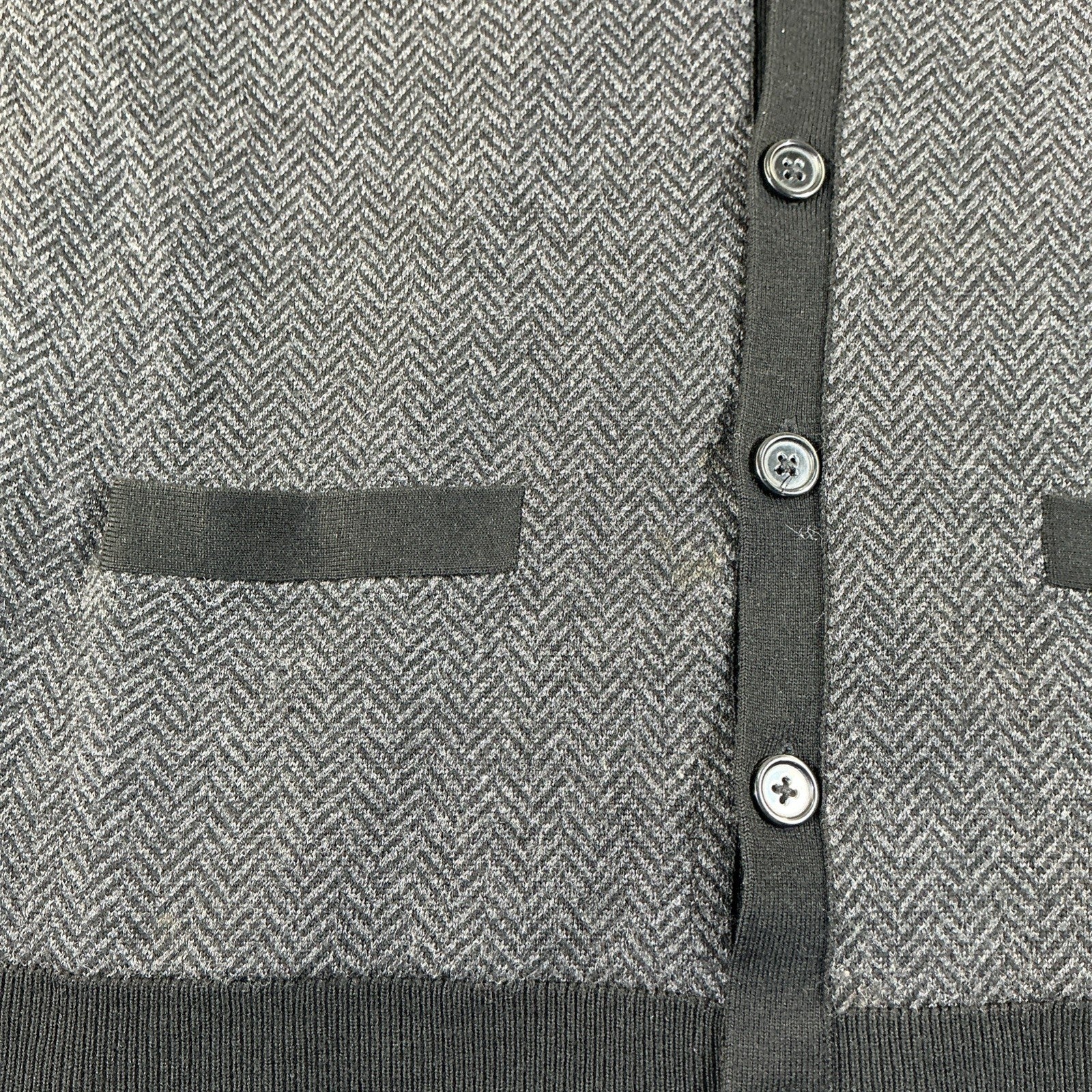 Banana Republic Men’s Cardigan Herringbone Pattern Size L Urban Collection