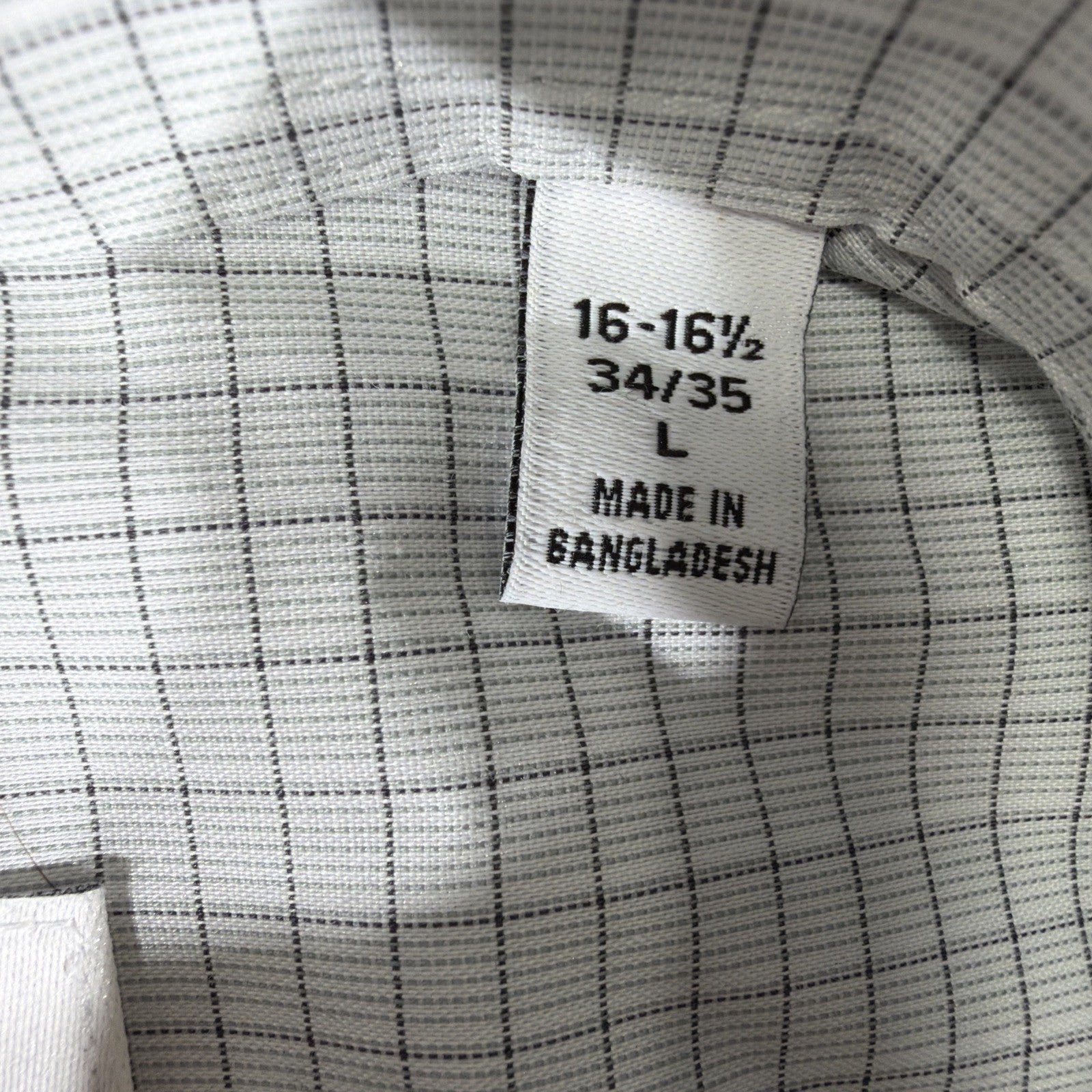Calvin Klein Mens Wrinkle Free Fresh L/G Button-Up Shirt Urban Fashion Design