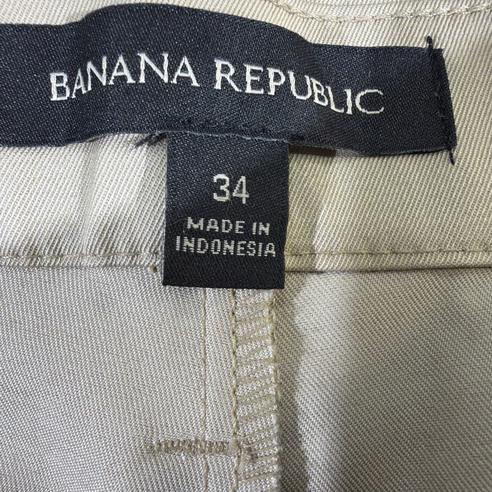 Banana Republic Mens Beige Stretch Mid-Rise Aiden Slim Chino Shorts Size 34